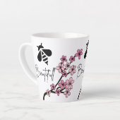 美しい蜂 カフェラテマグ (左アングル)