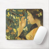 美しい蝶を持つアジアの若い女性 マウスパッド (マウス)