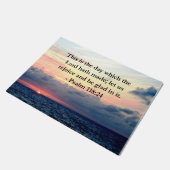 美しい詩編118:24日の出の海 ドアマット (アングル)