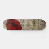 美しい赤いバラの音楽のノートは色あせたピアノを渦巻く スケートボード (横)