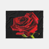 美しい赤いバラ フリースブランケット (正面(横))