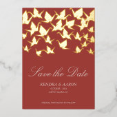 美しい赤い折り紙の紙クレーン日付を保存 箔招待状 (正面)