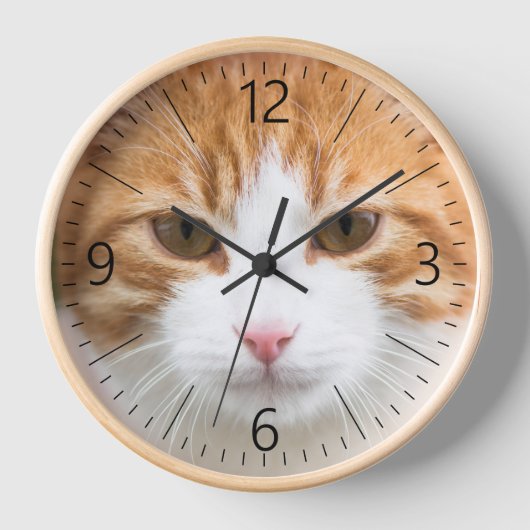 美しい赤い猫 壁時計 (正面)