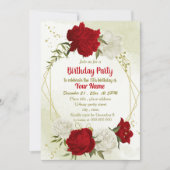 美しい赤い花の緑の葉誕生日 招待状 (正面)