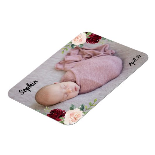 美しい赤ちゃんの女の子とバラの写真 マグネット (左側)