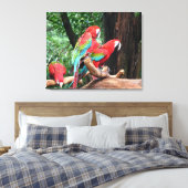 美しい赤、緑、青の3つのオウム。 キャンバスプリント (インサイチュ (寝室))