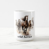 美しい野生の馬 コーヒーマグカップ (中央)