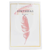 美しい鉛筆画のピンクの羽の誕生日 ミディアムペーパーバッグ (正面)