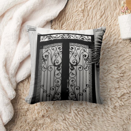 美しい門 クッション (ブランケット)