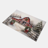 美しい雪の冬の赤い素朴納屋クリスマス ドアマット (アングル)