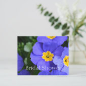 美しい青い庭の花ブライダルシャワー インビテーションポストカード (スタンド正面)