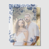 美しい青のフローラ枠 ベラム紙招待状 (オフセット (カップル))