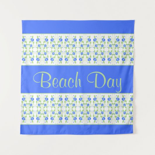 美しい青の白と柔らかい緑パターン（の模様が）ある タペストリー (正面)