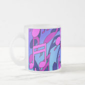 美しい音楽ピンクパープルブルー活気のあるパターン フロストグラスマグカップ (左)