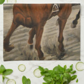 美しい馬がクラシックレースでオーナーを喜ばせる キッチンタオル (折り畳み)