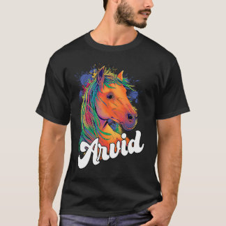 美しい馬とARVIDかわいい少年の名前 Tシャツ