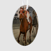 美しい馬の持ち主がレースにクラシック参加 オーナメント (正面)