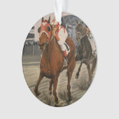 美しい馬の持ち主がレースにクラシック参加 オーナメント (正面)