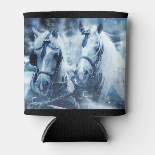 美しい馬チーム冬のドライビングフォト 缶クーラー (正面)