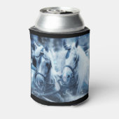 美しい馬チーム冬のドライビングフォト 缶クーラー (缶裏面)