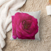 美しい鮮やかホットピンクバラインフル開花 クッション (ブランケット)