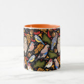 美しい鳥のパターンのマグカップ マグカップ (中央)