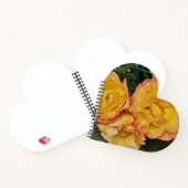 美しい黄色のバラと昆虫 ノートブック (内部)