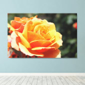 美しい黄色のバラの花写真。フローラ芸術 キャンバスプリント (インサイチュ (ウッドフロア))