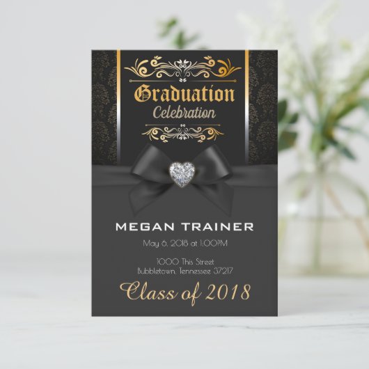 美しい黒および金ゴールドの卒業の招待状 招待状 (スタンド正面)