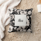 美しい黒と軽いセピア色のトーンフローラ クッション (ブランケット)