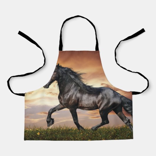 美しい黒馬 エプロン (正面)