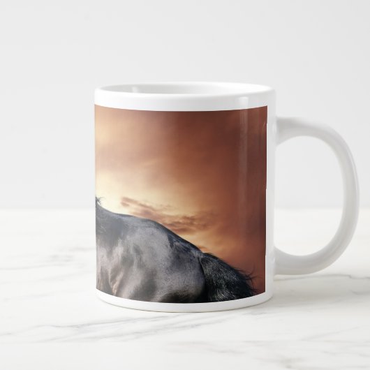 美しい黒馬 ジャンボコーヒーマグカップ (右)