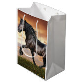 美しい黒馬 ミディアムペーパーバッグ (正面アングル)