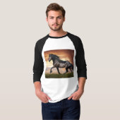美しい黒馬 Tシャツ (正面フル)
