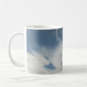 美しい 白い ふわふわの 雲の コーヒーマグ コーヒーマグカップ (左)