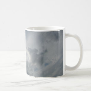 美しい 白い ふわふわの 雲の コーヒーマグ コーヒーマグカップ