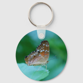 美しいDanaus Plexippus葉に蝶。 キーホルダー