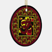 美しいOmのオウムの記号w/Circlesおよび正方形 セラミックオーナメント (右)