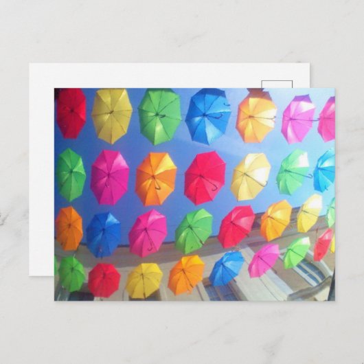 美しカラフルい傘オつるバ通り ポストカード (正面/裏面)