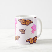 美しパーソナライズされたい蝶フローラ コーヒーマグカップ (正面右)