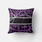 美しフェイクい紫の黒ヒョウアニマルプリント クッション (裏面)