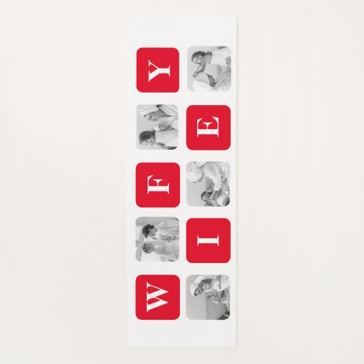 美しモダンい妻のためのコラージュ写真と赤い贈り物 ヨガマット (裏面)