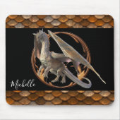 美し威厳のあるい青銅龍はかりで測 マウスパッド (正面)