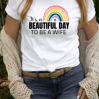 美人妻レインボーTシャツ Tシャツ