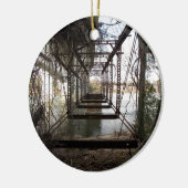 美女の島の断念された橋 セラミックオーナメント (左)