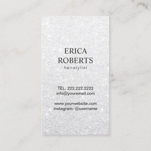 美容師はモダンな銀製のサロンを切りましたり及び曲げます 名刺 (裏面)