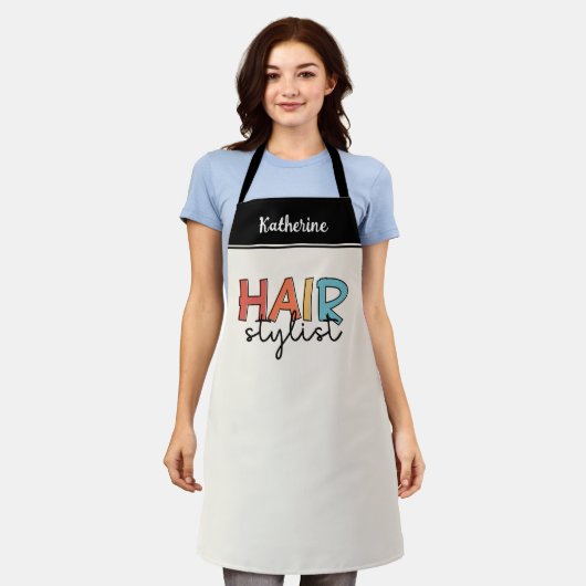 美容師パーソナライズされたレトロ美容師ギフト エプロン (着用した状態)