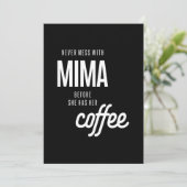 美馬はコーヒーを飲まないと散らからない サンキューカード (スタンド正面)