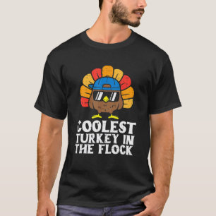 群クールれの中のトルコ幼児の少年たち感謝祭 Tシャツ