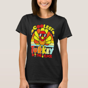 群クールれの中のトルコ幼児の少年たち感謝祭 Tシャツ